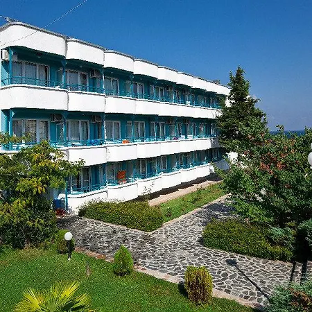Hotel Perla Iii 3*